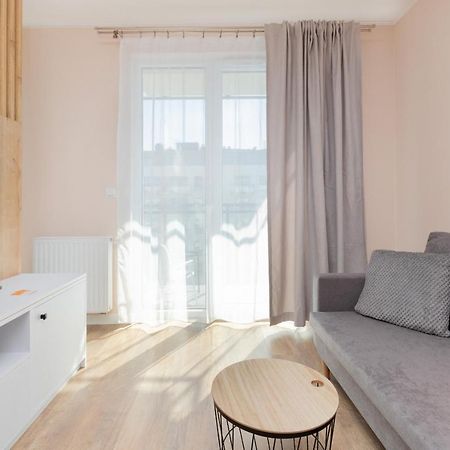 Osiedle Latarnikow Apartment With Parking Gdansk By Noclegi Renters Bagian luar foto
