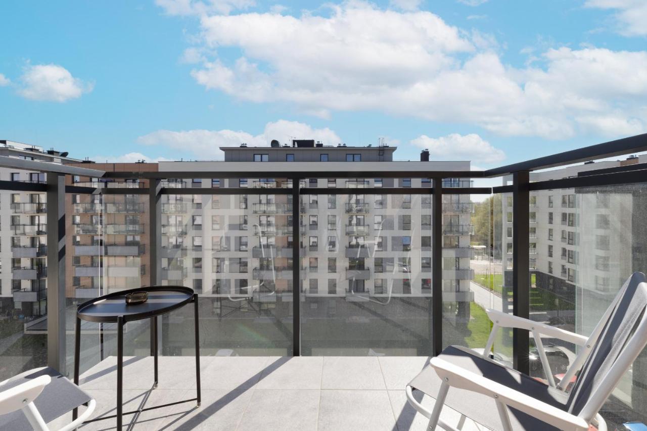 Osiedle Latarnikow Apartment With Parking Gdansk By Noclegi Renters Bagian luar foto
